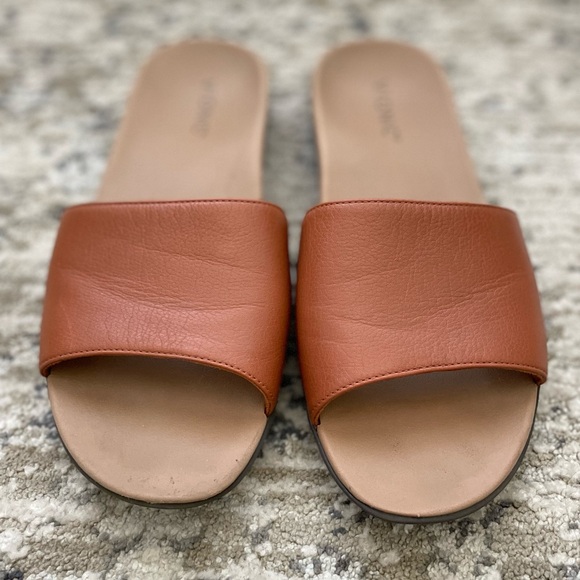 Vionic Shoes - Vionic Leather Val Slide Sandals Size 8.5 
brown